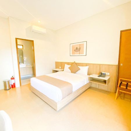 Bali Village Hotel Tagaytay City Buitenkant foto