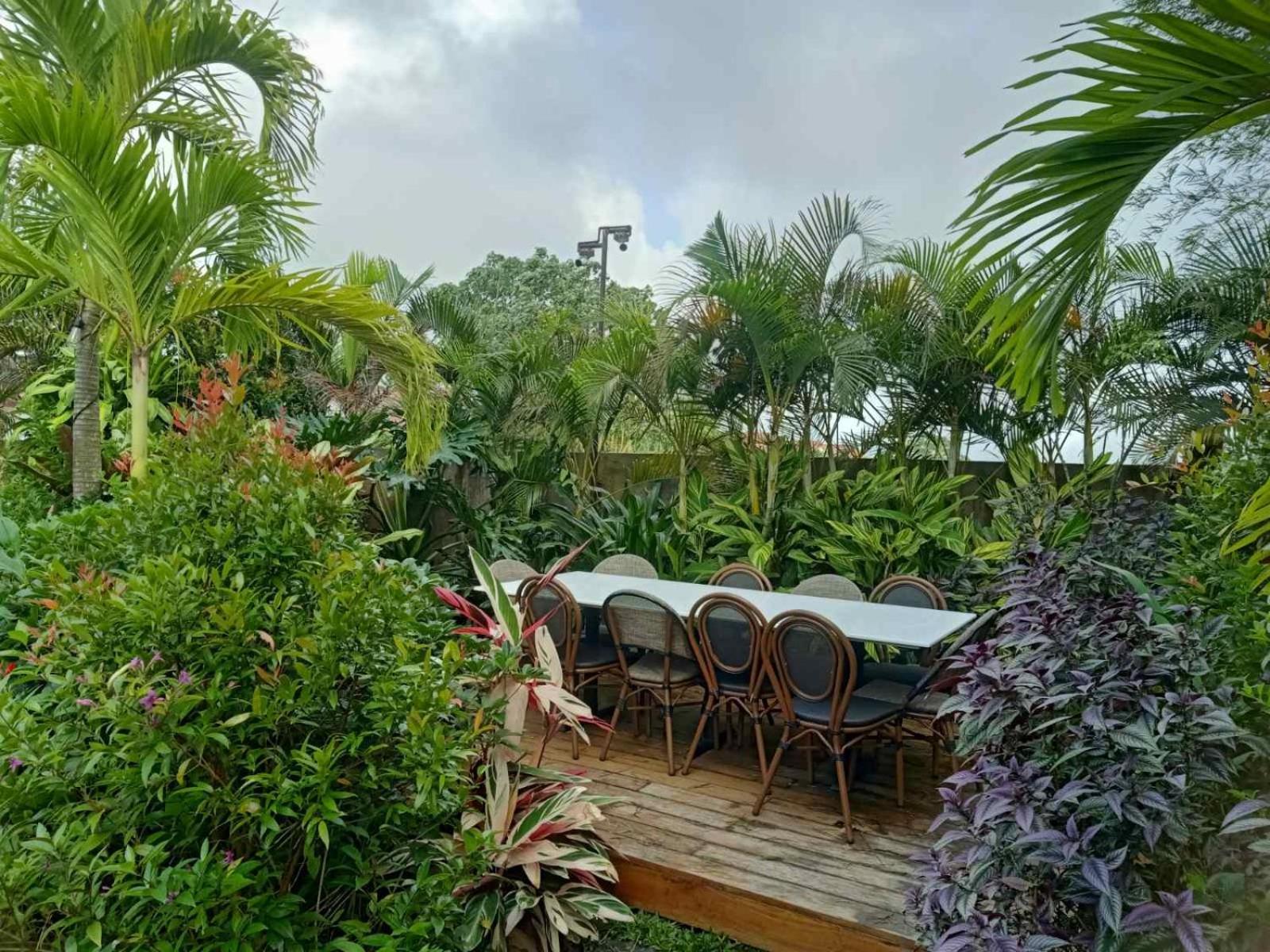 Bali Village Hotel Tagaytay City Buitenkant foto
